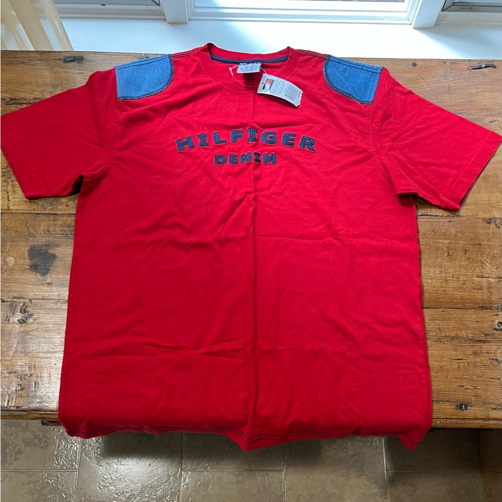 Tommy Hilfiger Jeans NWT T Shirt